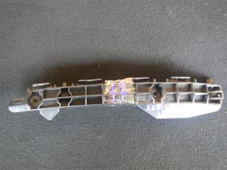 Крепление бампера правое заднее TOYOTA AURIS NRE180 52575-12190 2 ракурс