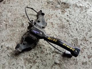 Замок капота MAZDA DEMIO DEJFS D65156620 1 ракурс