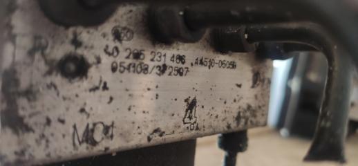 Блок abs TOYOTA AVENSIS AZT255 1AZFSE 44510-05050 4 ракурс