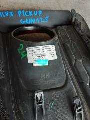 Заглушка бампера правая TOYOTA HILUX GUN125 ta316-0k002 3 ракурс