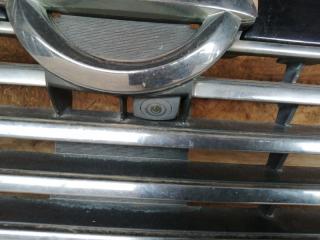 Решетка радиатора NISSAN ELGRAND NE51 2 ракурс