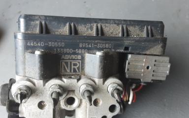 Блок abs TOYOTA CROWN GRS211 89541-30580 3 ракурс