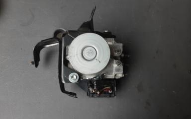 Блок abs TOYOTA CROWN GRS211 89541-30580 4 ракурс