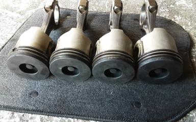Поршень MAZDA CAPELLA GWFW RFT 4 ракурс