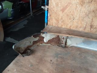 Бампер передний TOYOTA HILUX RZN169 52101-35370 4 ракурс