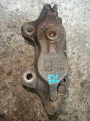 Суппорт правый передний TOYOTA LAND CRUISER HZJ77V 47730-35080 2 ракурс