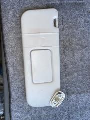 Козырек правый TOYOTA VOLTZ ZZE137 2 ракурс
