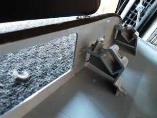 Накладка 5-й двери SUBARU XV GP7 91111FL000 3 ракурс