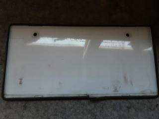 Рамка для номера TOYOTA PRIUS ZVW30 52114-47060 3 ракурс Рамка для номера TOYOTA PRIUS ZVW30 52114-47060 3 ракурс