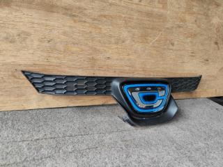 Решетка радиатора TOYOTA COROLLA ZWE213 53111-12F30 3 ракурс