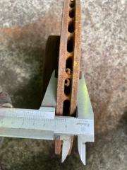 Тормозной диск передний HONDA CIVIC EU1 D15B 45251-SK7-A10 3 ракурс