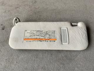 Козырек правый TOYOTA PREMIO ZZT240 2 ракурс