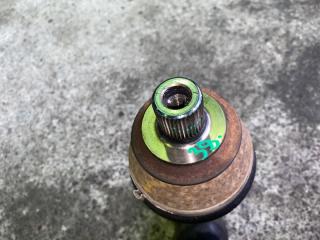 Привод правый передний AUDI A6 ALLROAD 4F5 3 ракурс Привод правый передний AUDI A6 ALLROAD 4F5 3 ракурс