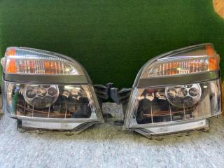 Фара левая TOYOTA VOXY AZR65 28-153 1 ракурс