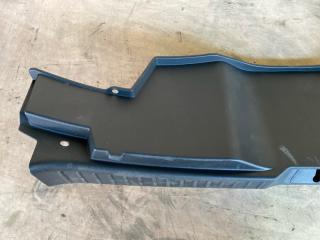 Накладка замка багажника MAZDA CX-8 KG2P K131-6889X 4 ракурс