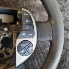 Руль TOYOTA PRIUS NHW20 4 ракурс Руль TOYOTA PRIUS NHW20 4 ракурс