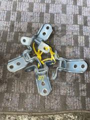 Петля дверная передняя TOYOTA PROGRES JCG10 2 ракурс