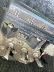 Блок abs TOYOTA CROWN GRS201 4GRFSE 4454030320 4 ракурс