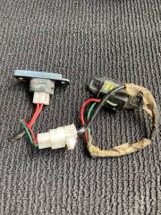 Доводчик двери NISSAN VANETTE SK82MN 4 ракурс