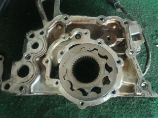 Масляный насос TOYOTA CHASER JZX100 1JZGTE 15100-46030 3 ракурс