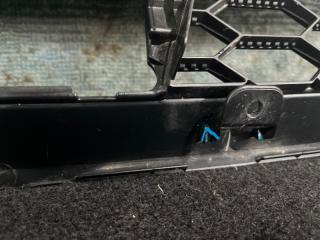 Решетка радиатора HONDA CR-V RW1 71121-TNY-G1 5 ракурс