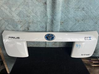 Накладка 5-й двери TOYOTA PRIUS