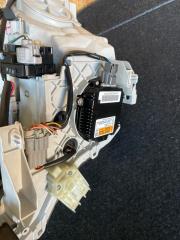 Фара правая NISSAN SKYLINE NV36 100-63864 4 ракурс