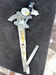 Стеклоподъемник правый задний NISSAN ELGRAND PNE52 2 ракурс