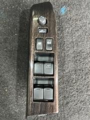 Пульт стеклоподъемника правый передний NISSAN ELGRAND PNE52 1 ракурс Пульт стеклоподъемника правый передний NISSAN ELGRAND PNE52 1 ракурс