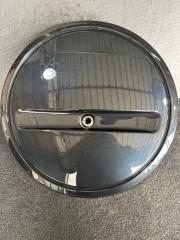Колпак запасного колеса SUZUKI JIMNY JB64W 72821-65D80 3 ракурс