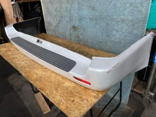 Бампер задний TOYOTA LAND CRUISER UZJ100 52159-60130 2 ракурс
