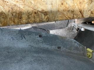 Бампер задний TOYOTA LAND CRUISER UZJ100 52159-60130 5 ракурс