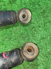 Стойка передняя TOYOTA CELSIOR UCF31 3UZFE Цена за то что на фото 3 ракурс