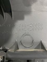 Крышка бардачка правая TOYOTA NOAH AZR60 55041-28030-B0 4 ракурс Крышка бардачка правая TOYOTA NOAH AZR60 55041-28030-B0 4 ракурс