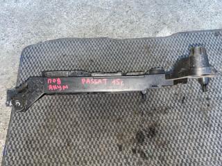Крепление аккумулятора VOLKSWAGEN PASSAT B8 (3G2) 5Q0915331K 3 ракурс
