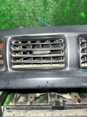Блок управления климат-контролем TOYOTA SPRINTER EE101 3 ракурс Блок управления климат-контролем TOYOTA SPRINTER EE101 3 ракурс