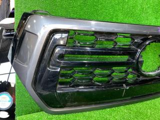 Решетка радиатора TOYOTA HILUX GUN125 53111-YP090 4 ракурс Решетка радиатора TOYOTA HILUX GUN125 53111-YP090 4 ракурс