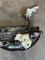 Доводчик двери левый задний TOYOTA VOXY ZRR85 85006-28171 5 ракурс