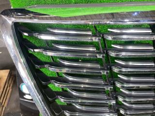Решетка радиатора TOYOTA CROWN GRS211 53113-30440 5 ракурс