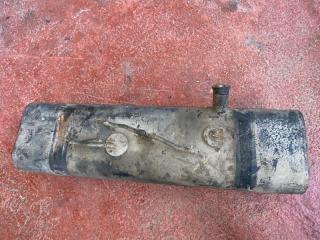 Топливный бак TOYOTA HIACE LH85 2L 77001-26380 2 ракурс