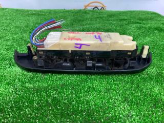 Пульт стеклоподъемника правый передний TOYOTA WILL CYPHA NCP70 84040-52010 4 ракурс
