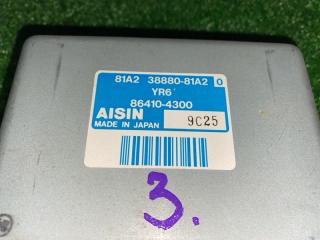 Блок управления акпп SUZUKI JIMNY JB23W 38880-81A20 2 ракурс