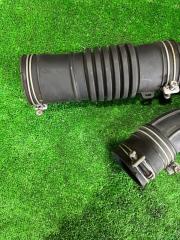 Патрубок воздушн.фильтра TOYOTA HILUX LN167 5L 17881-54640 5 ракурс