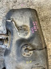 Топливный бак TOYOTA HILUX LN167 77001-3D911 3 ракурс
