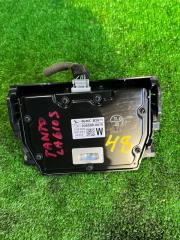 Камера переднего вида DAIHATSU TANTO LA610S 8646C-B2071 4 ракурс