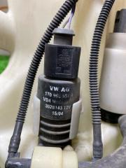 Бачок стеклоомывателя AUDI A4 8E5 8E0955453AF 3 ракурс