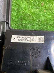 Блок управления климат-контролем TOYOTA IPSUM ACM21 55900-44200 4 ракурс