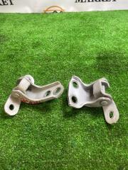 Петля дверная левая передняя TOYOTA WINDOM MCV20 3 ракурс