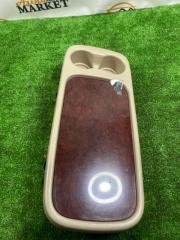 Столик TOYOTA IPSUM ACM21 78061-44030-A0 2 ракурс Столик TOYOTA IPSUM ACM21 78061-44030-A0 2 ракурс