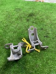 Петля дверная правая передняя HONDA AIRWAVE GJ1 67410-S3N-003ZZ 2 ракурс Петля дверная правая передняя HONDA AIRWAVE GJ1 67410-S3N-003ZZ 2 ракурс